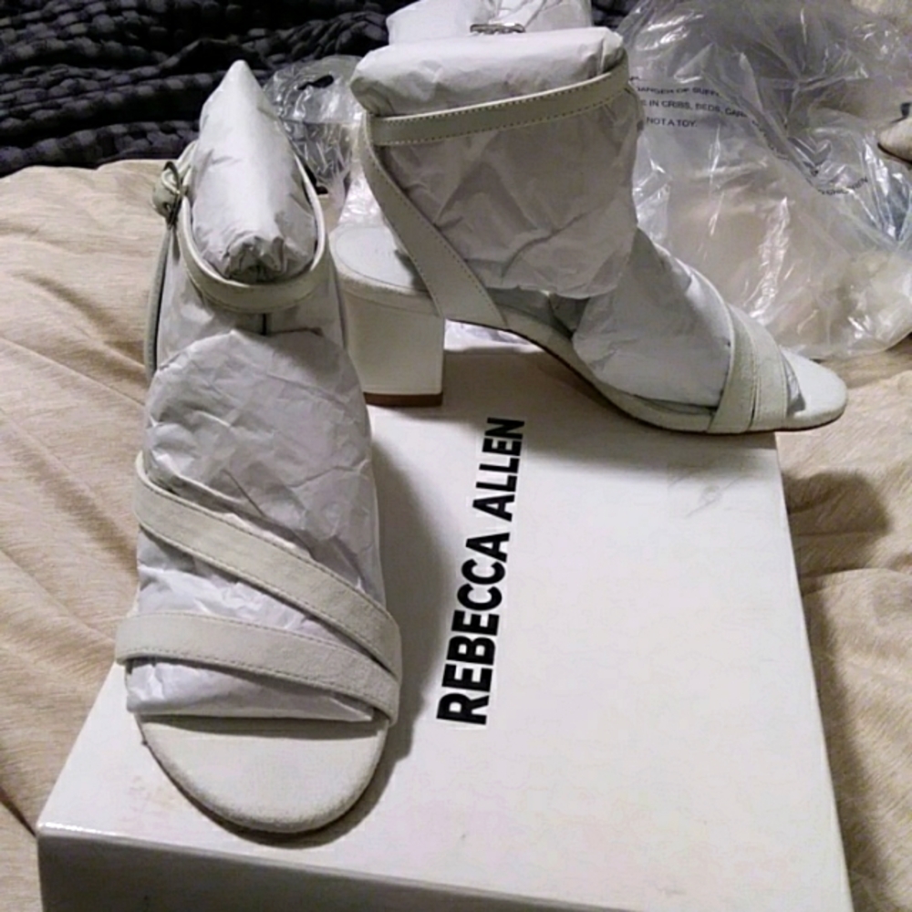 NWT Rebecca Allen Block Heel